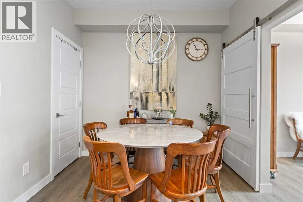 102, 106 Stewart Creek Rise