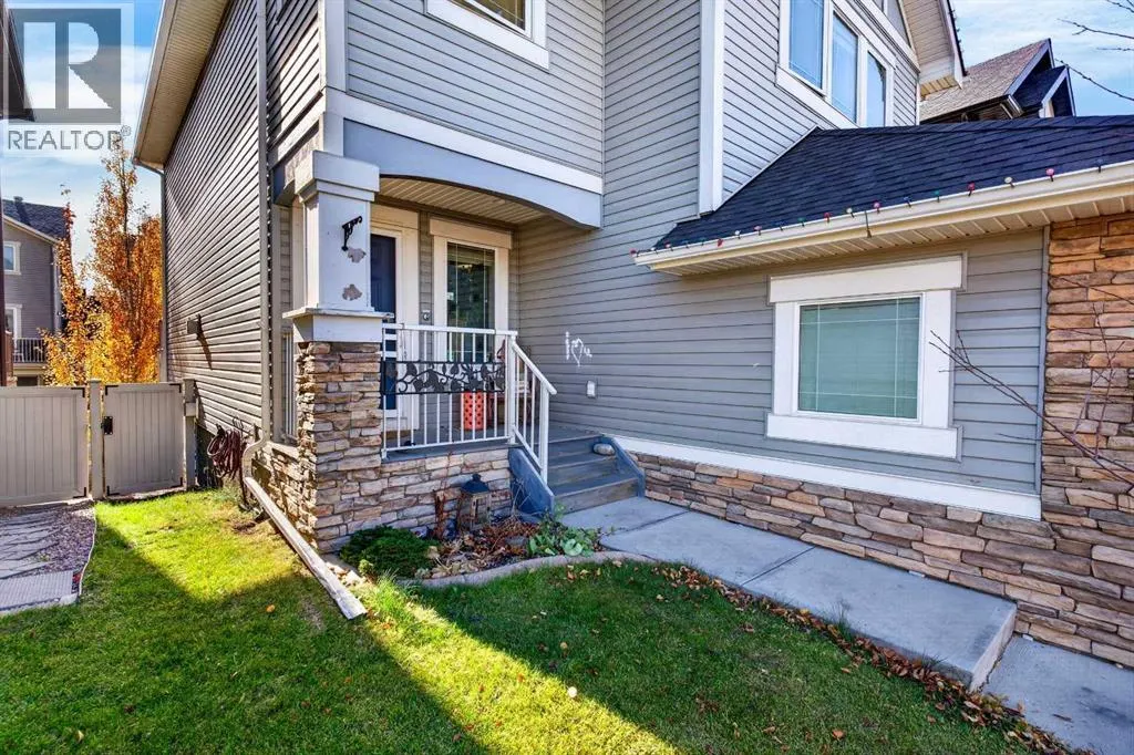 322 Kingsbury View SE