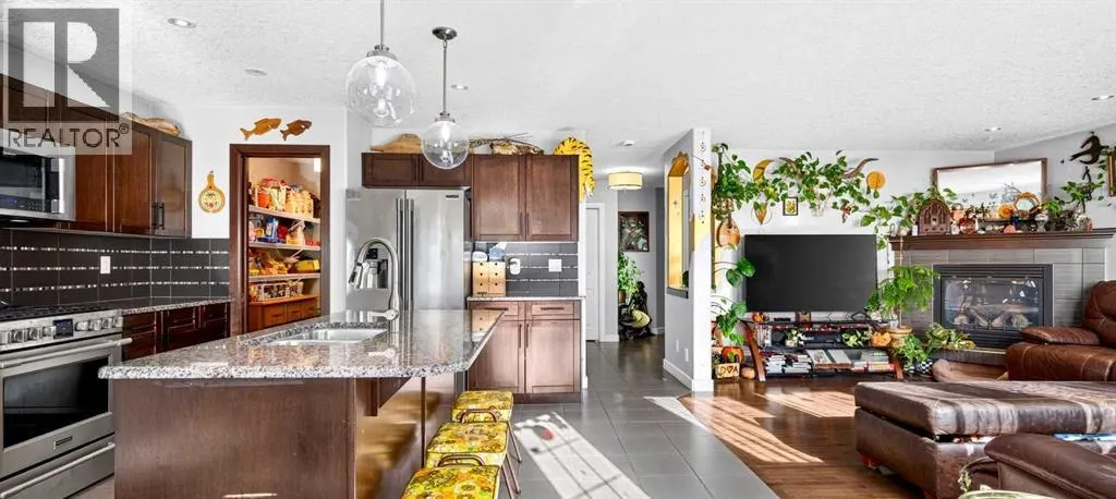 322 Kingsbury View SE