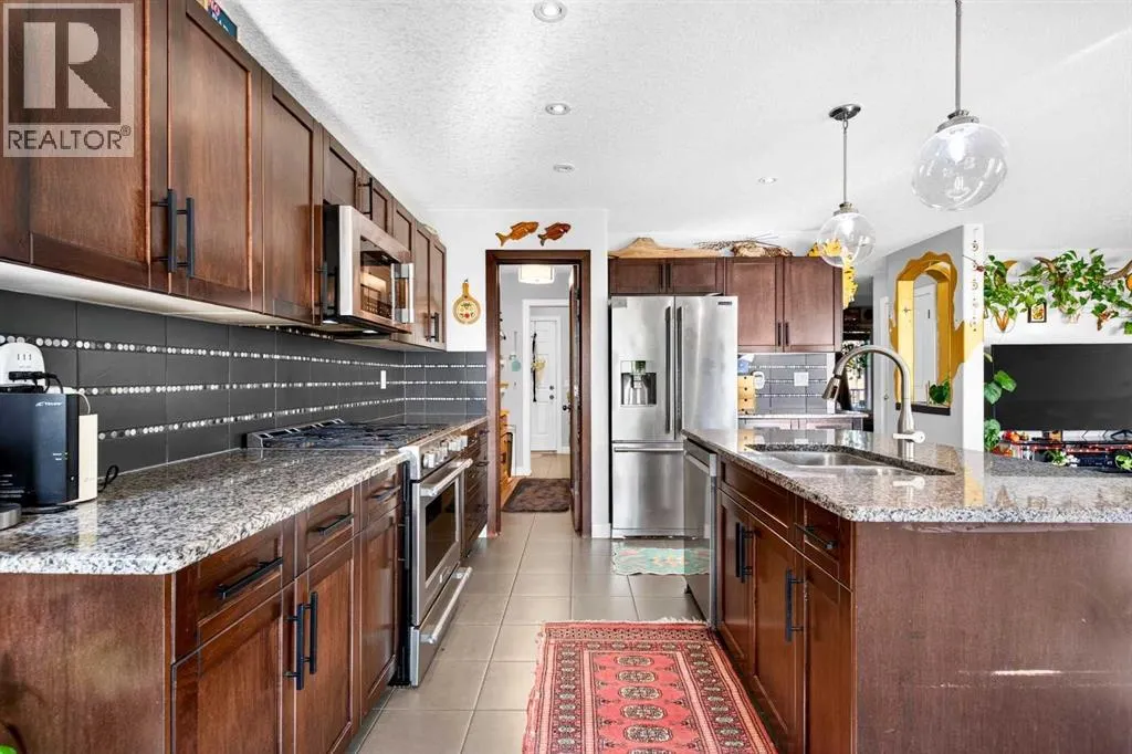 322 Kingsbury View SE