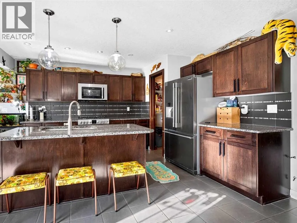 322 Kingsbury View SE