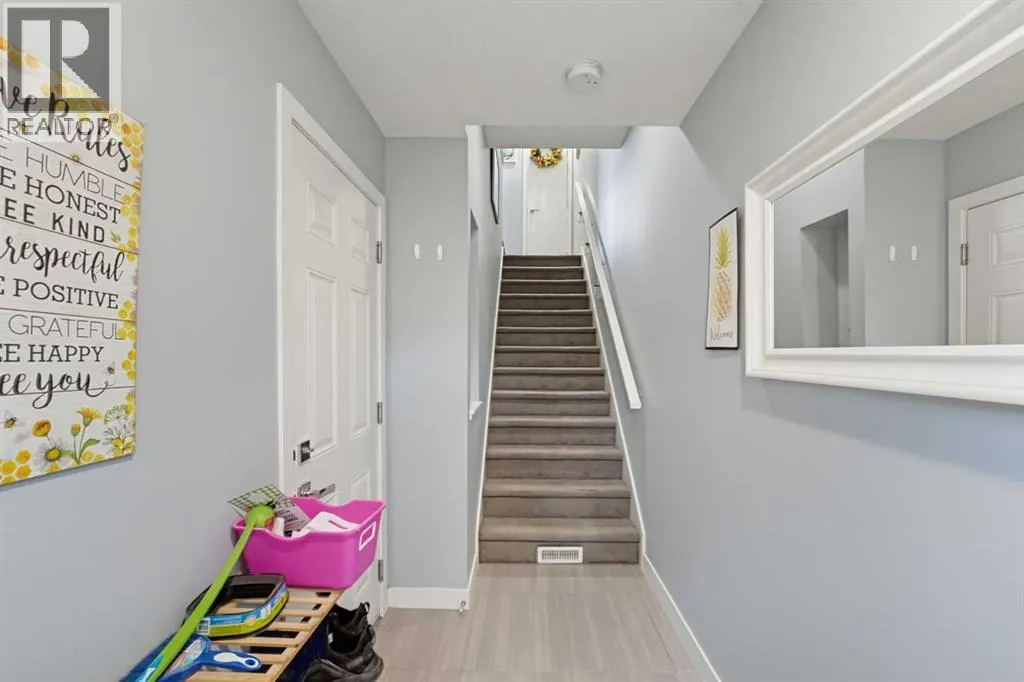260 Walden Path SE