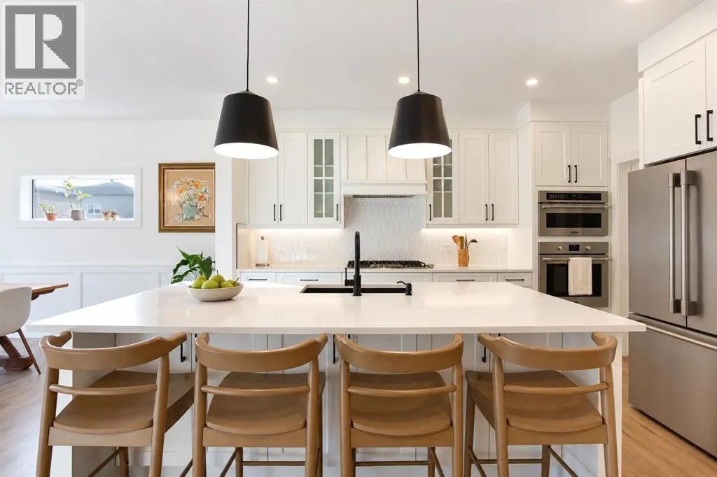 809 Mandalay Link
