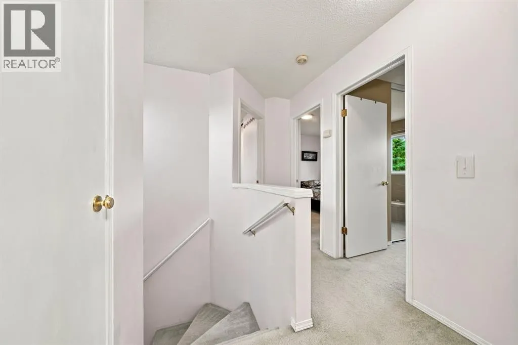 120 Millrise Close SW