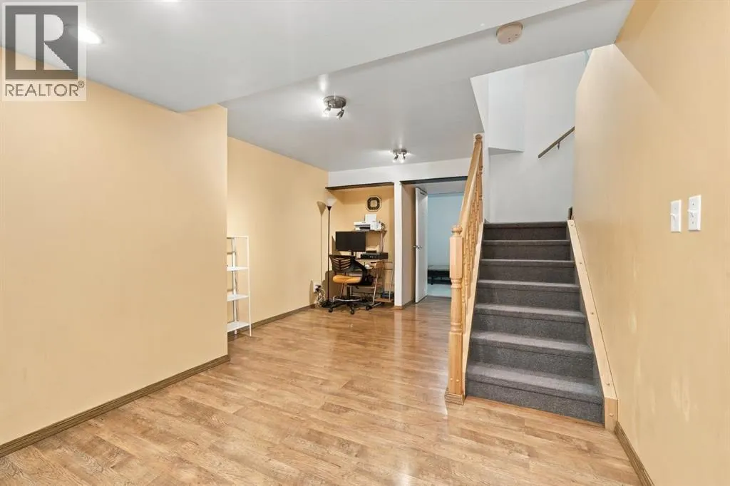 120 Millrise Close SW