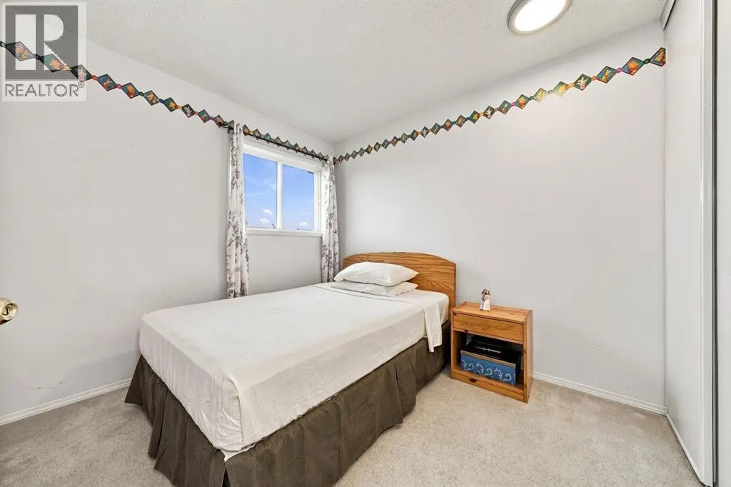 120 Millrise Close SW