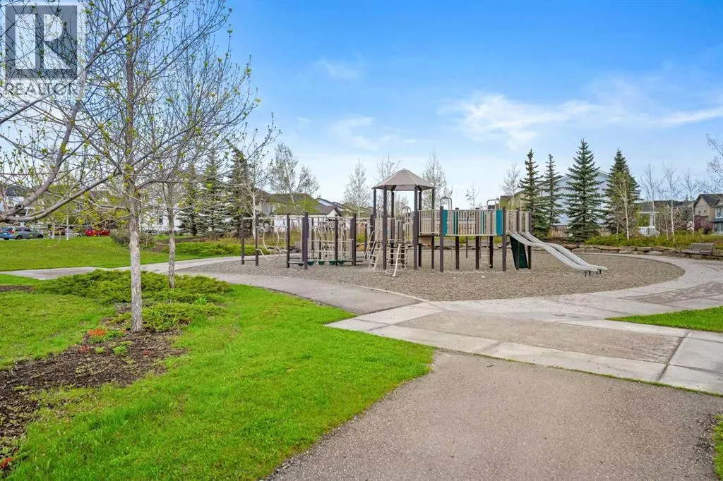 216 Silverado Range Heights SW