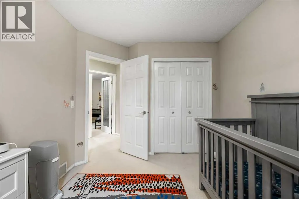 216 Silverado Range Heights SW