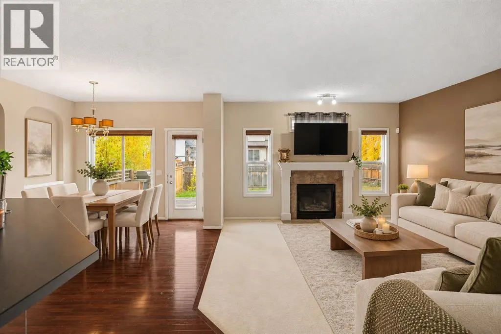 216 Silverado Range Heights SW