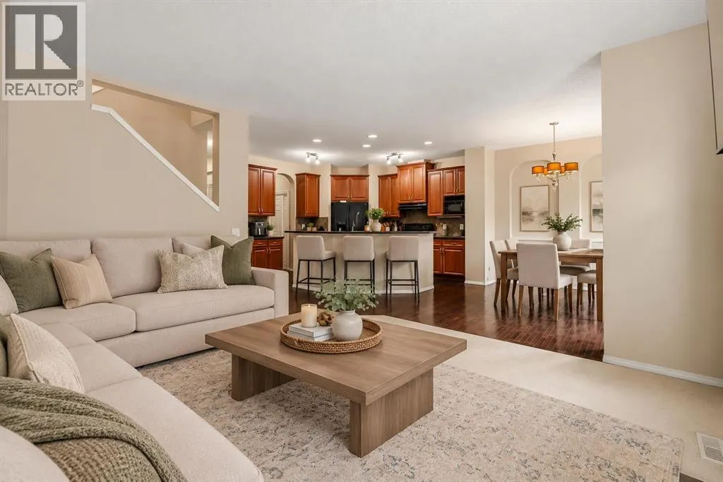 216 Silverado Range Heights SW