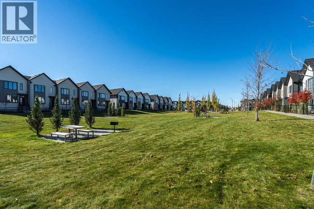 224 South Point Greenway SW