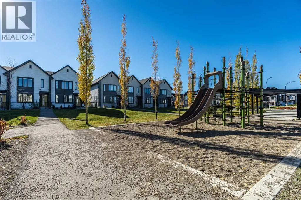 224 South Point Greenway SW