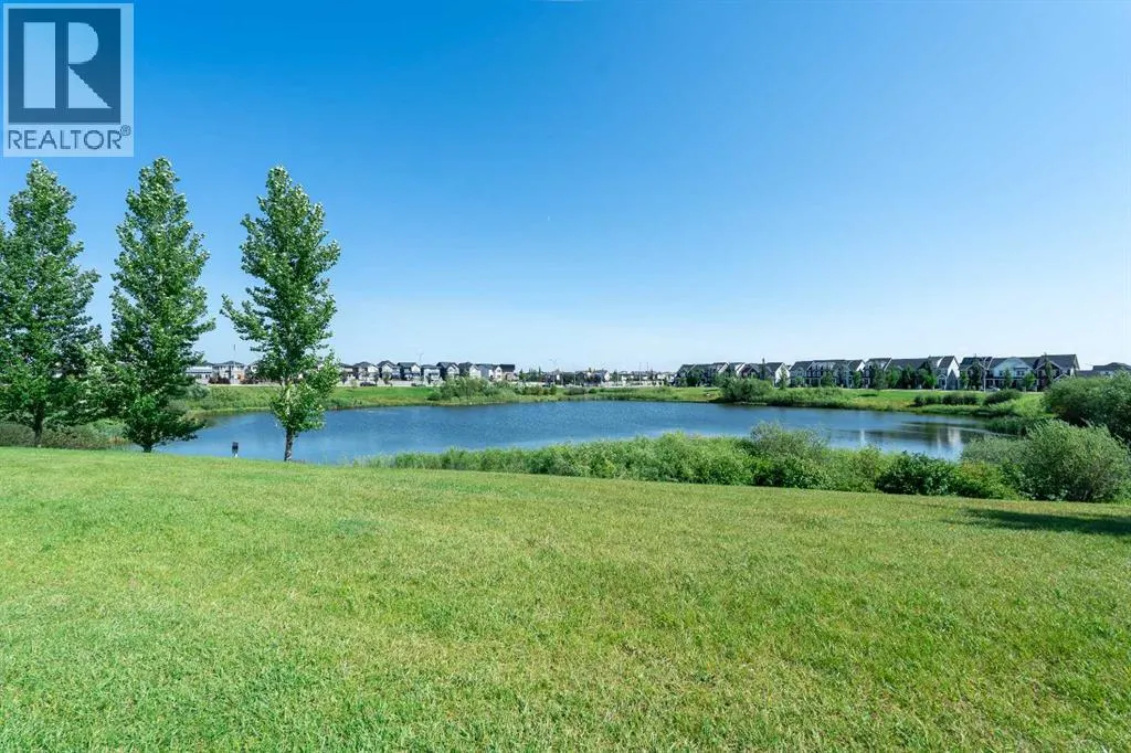 224 South Point Greenway SW