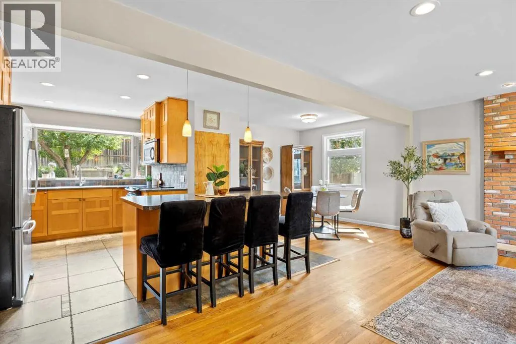 30 Gateway Drive SW