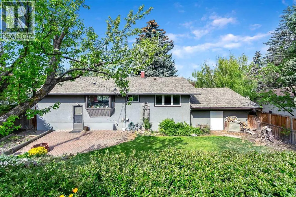 30 Gateway Drive SW