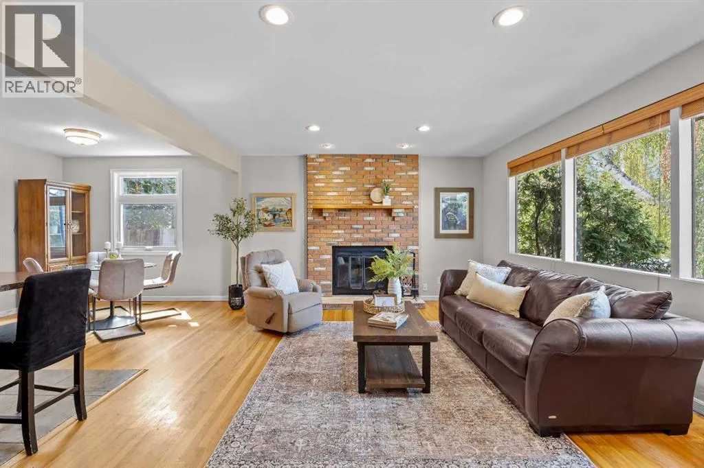 30 Gateway Drive SW
