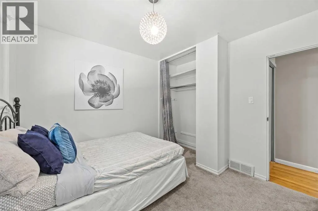 30 Gateway Drive SW