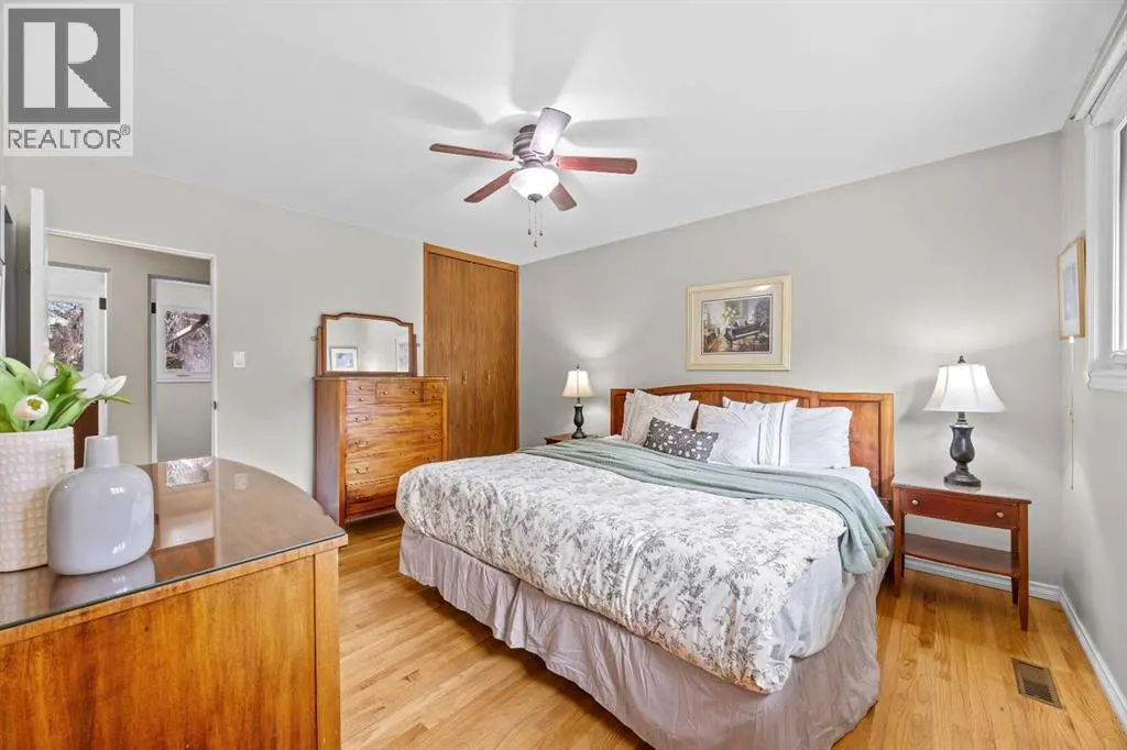 30 Gateway Drive SW