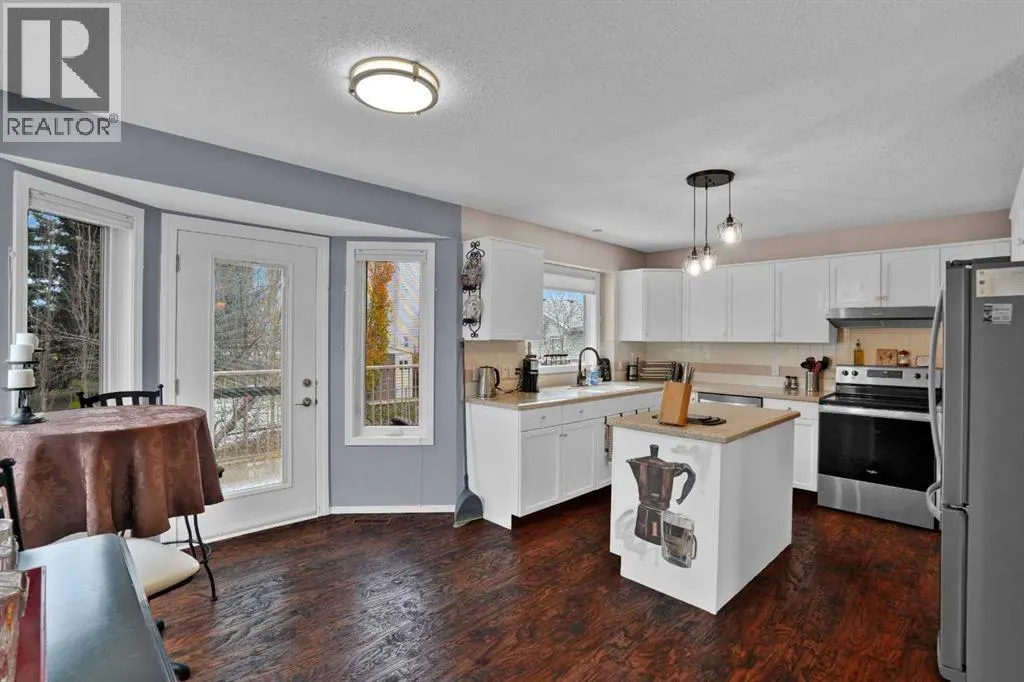 503 High View Park NW