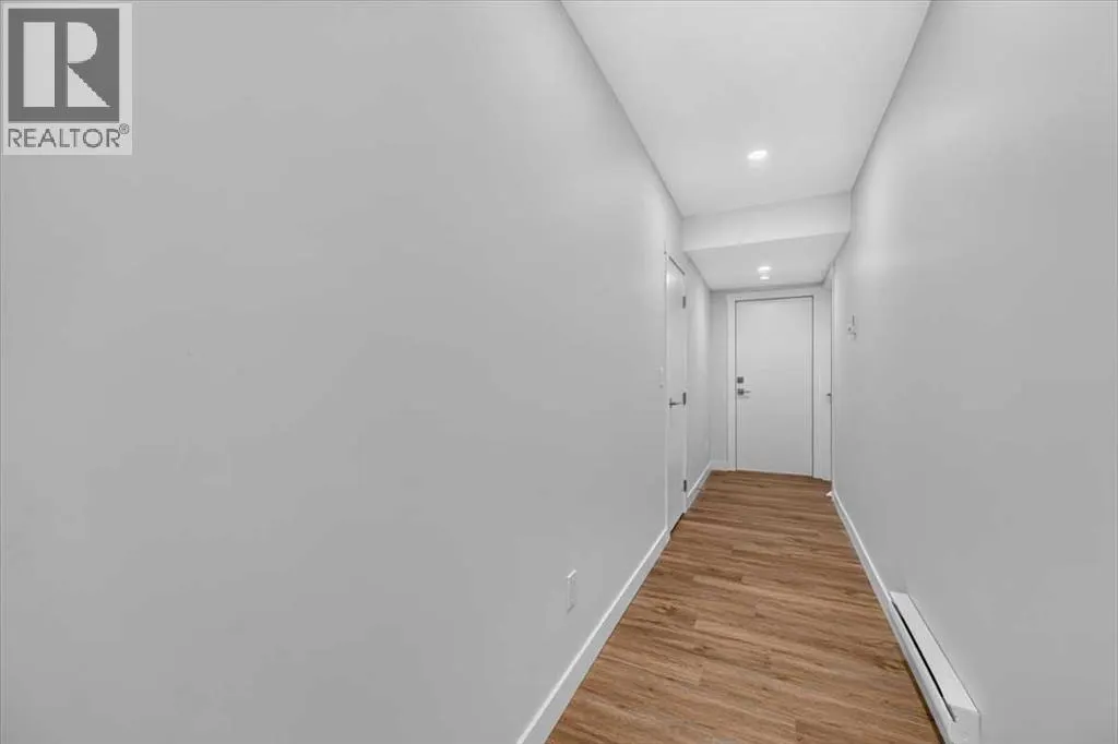 144 Carringham Way NW