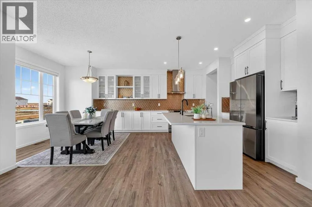 144 Carringham Way NW