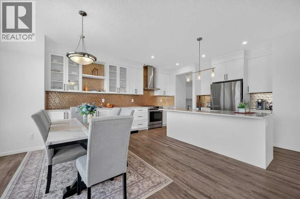 144 Carringham Way NW