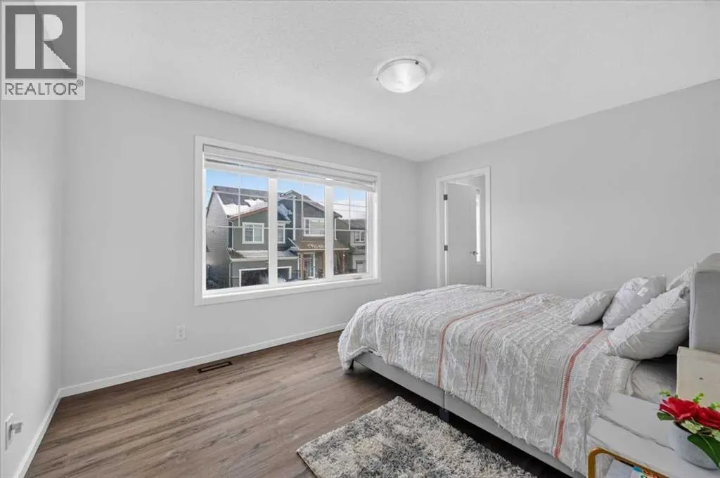 144 Carringham Way NW