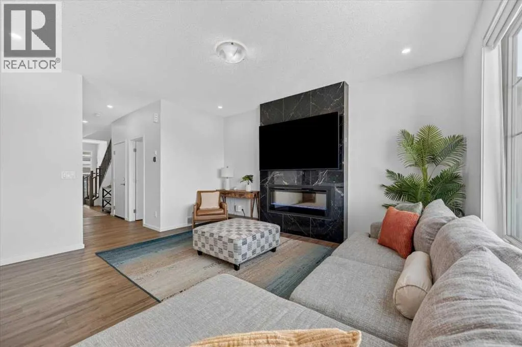 144 Carringham Way NW