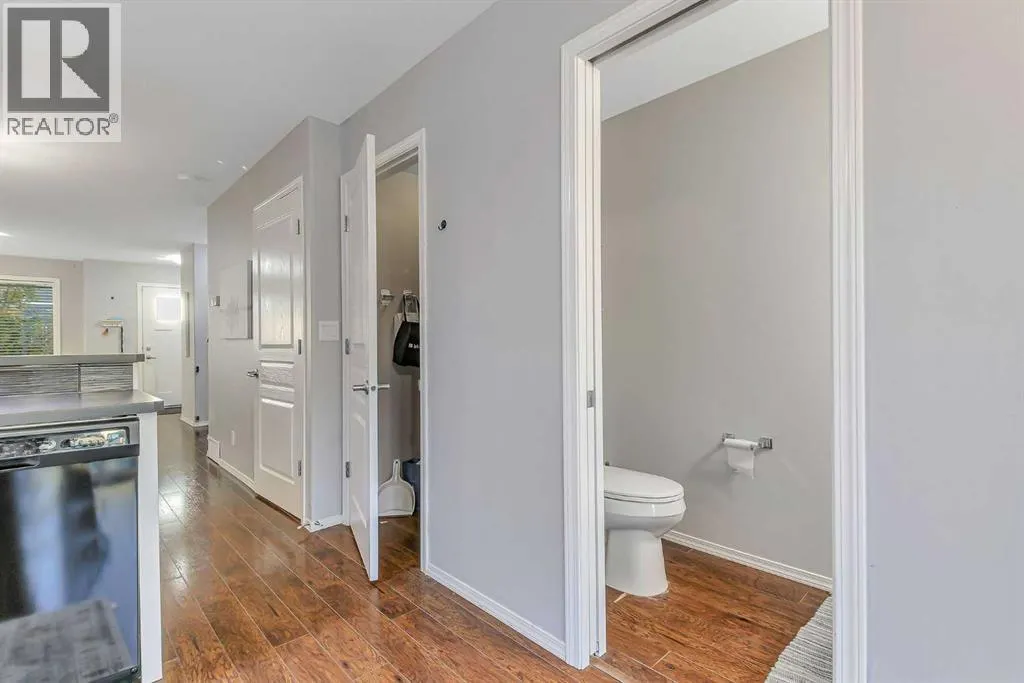 302, 339 Viscount Drive