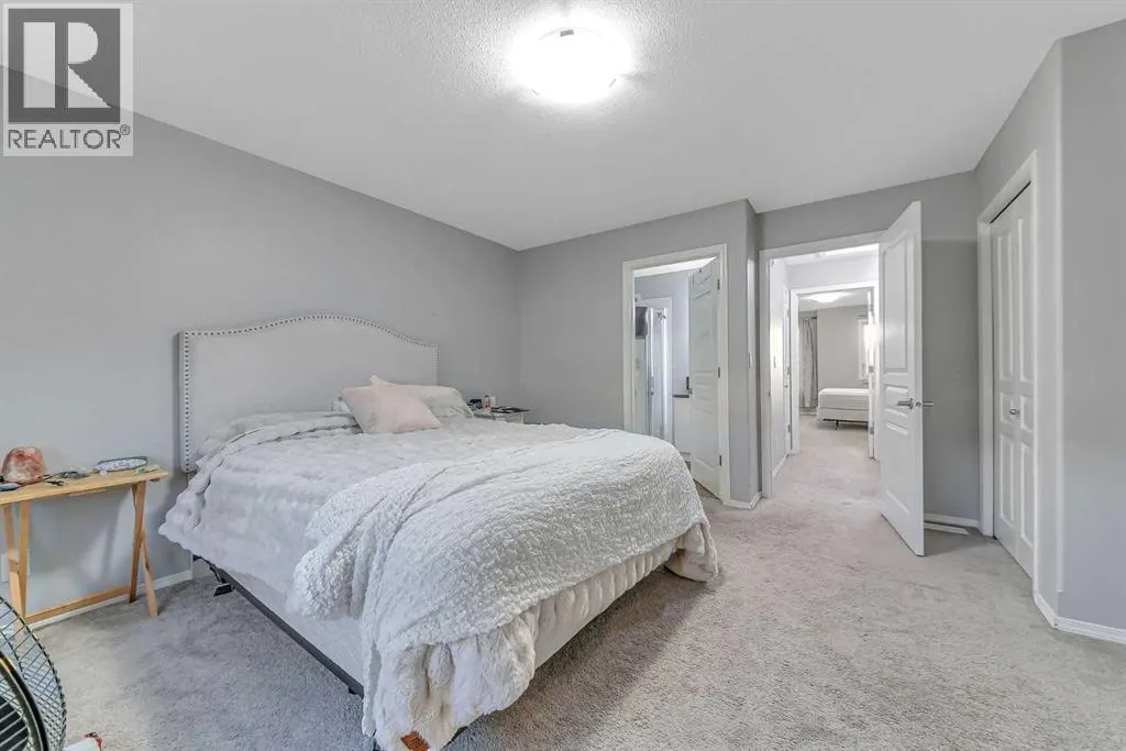 302, 339 Viscount Drive