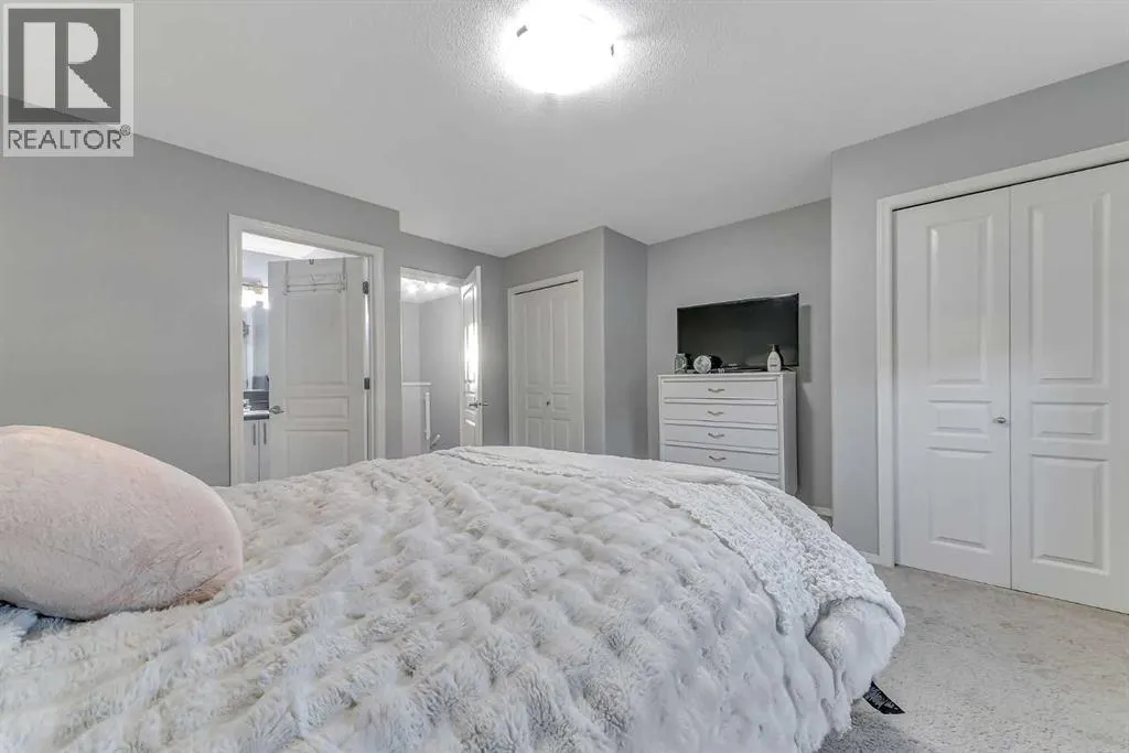 302, 339 Viscount Drive