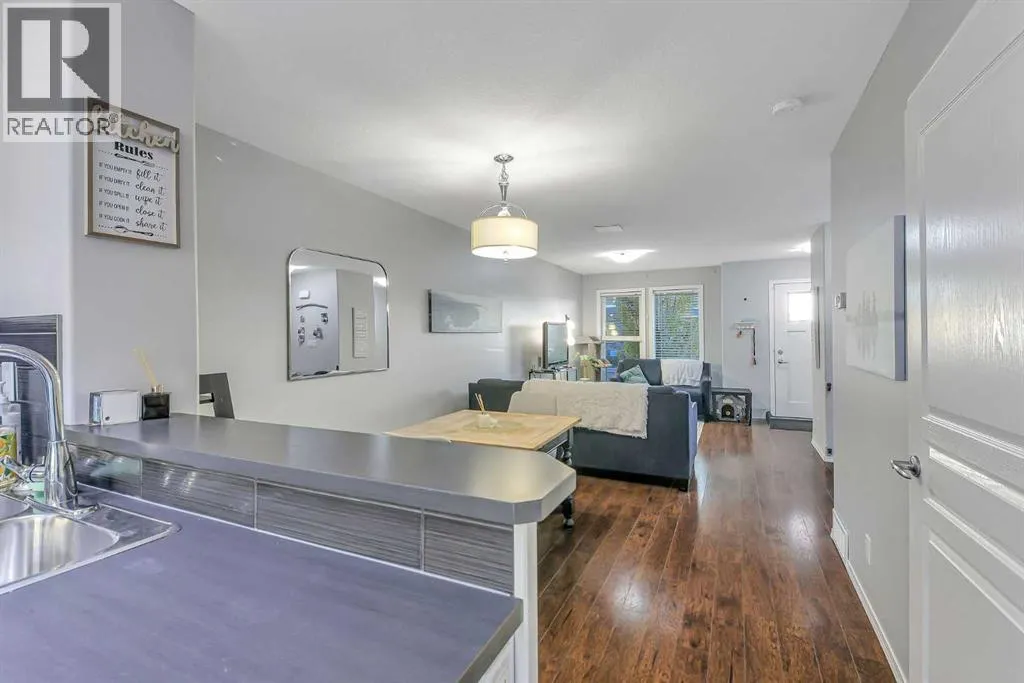 302, 339 Viscount Drive
