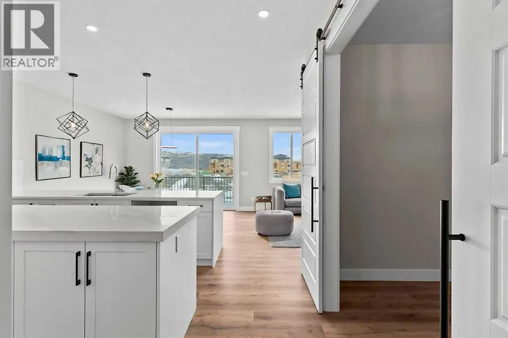 160 Vantage Drive