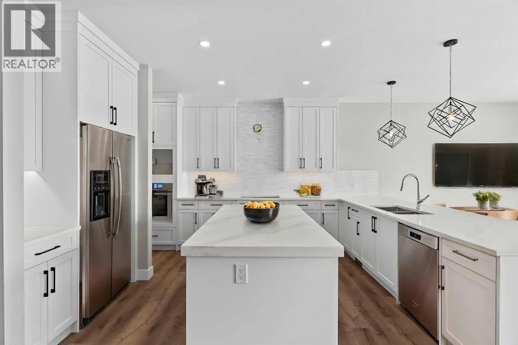 160 Vantage Drive