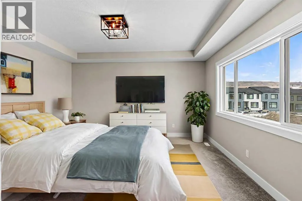 160 Vantage Drive