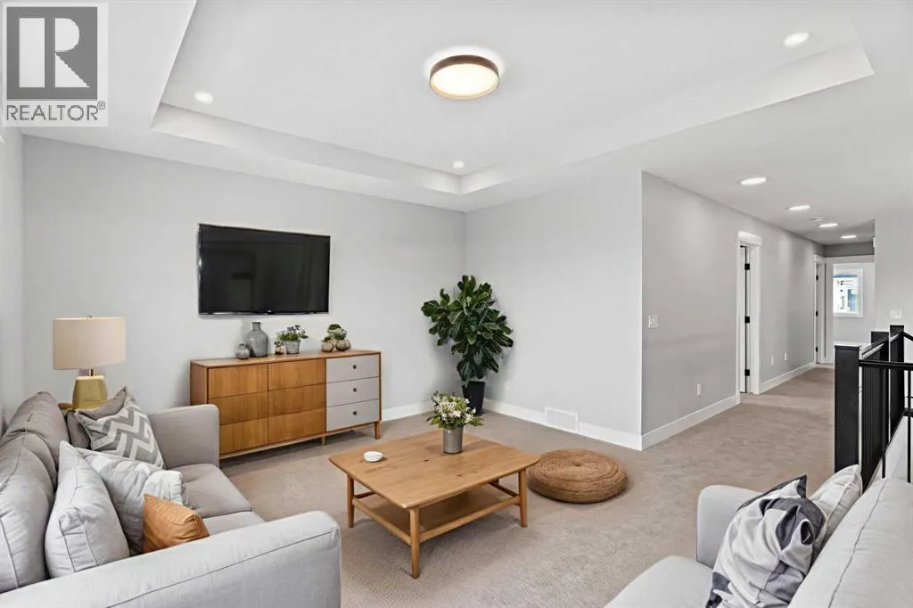 141 Vantage Drive