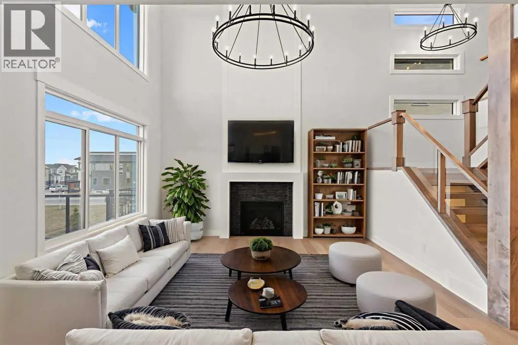 87 Sundown Crescent