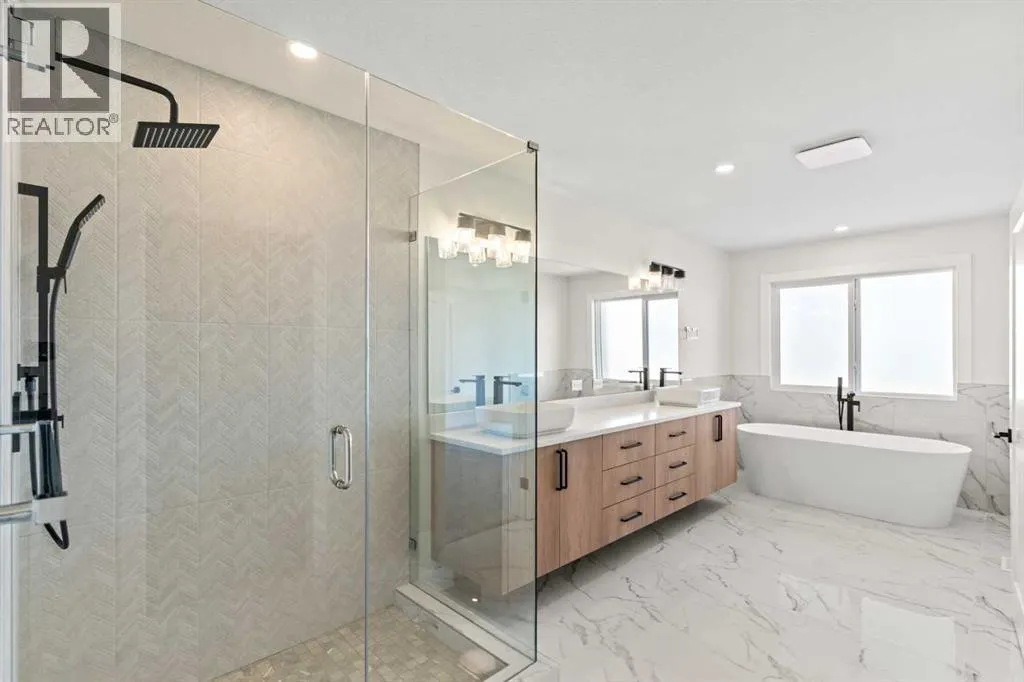 87 Sundown Crescent