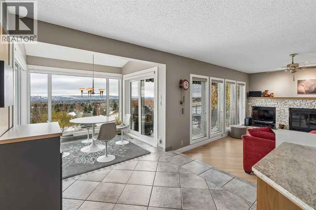 111 Hawksbrow Drive NW