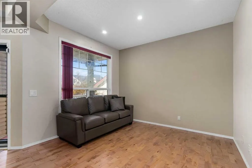 21 Citadel Meadow Close NW