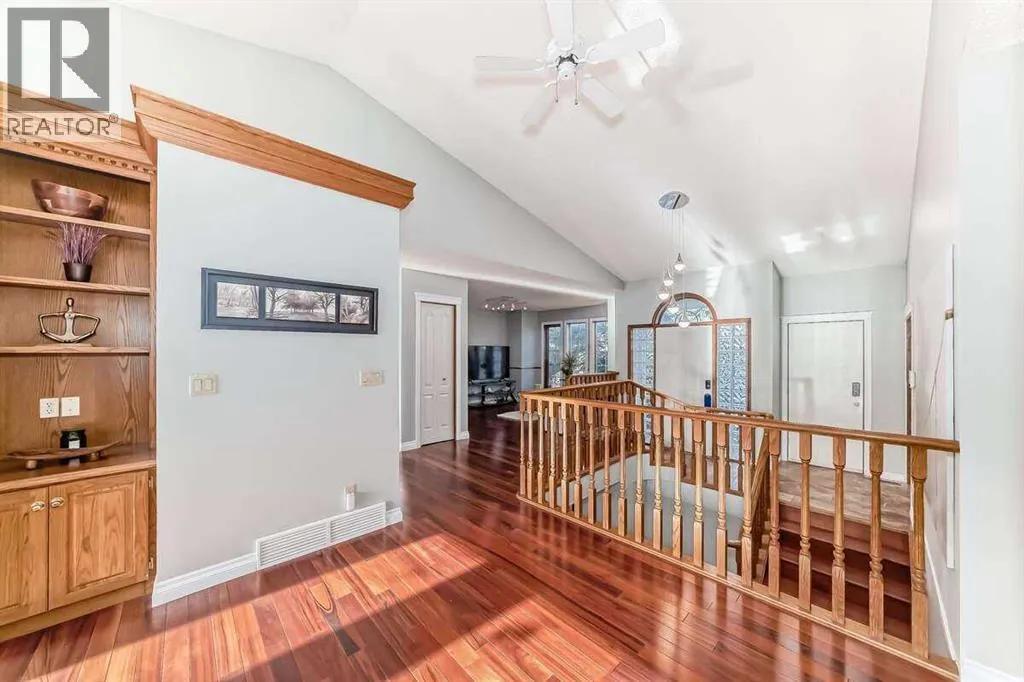 11 Hawkmount Heights NW