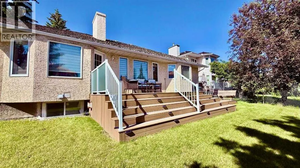 11 Hawkmount Heights NW