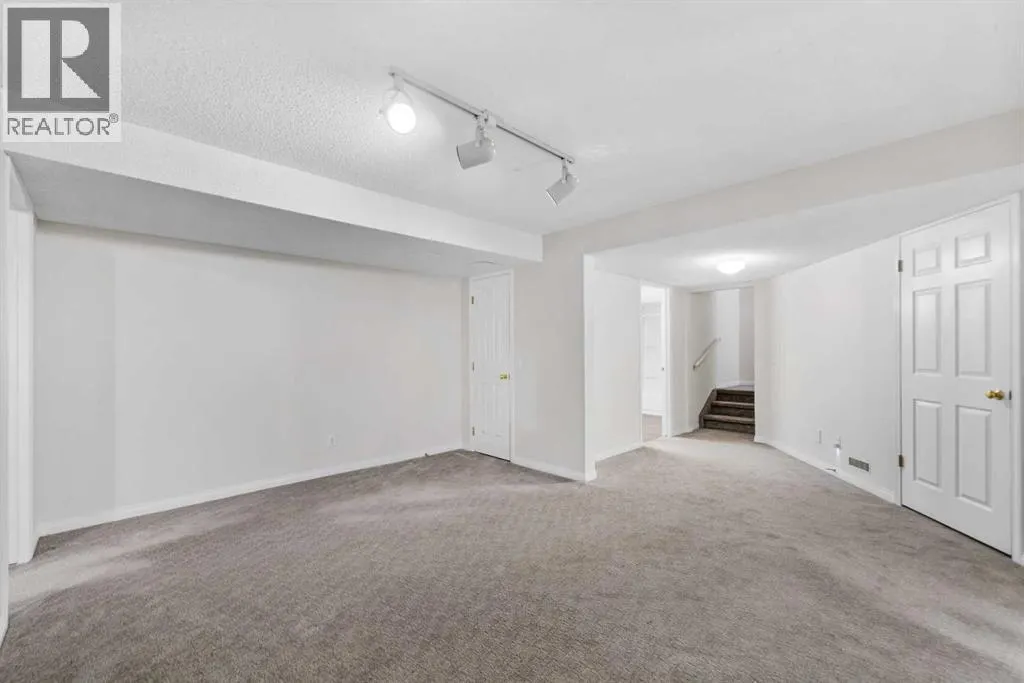 91 Millbank Hill SW