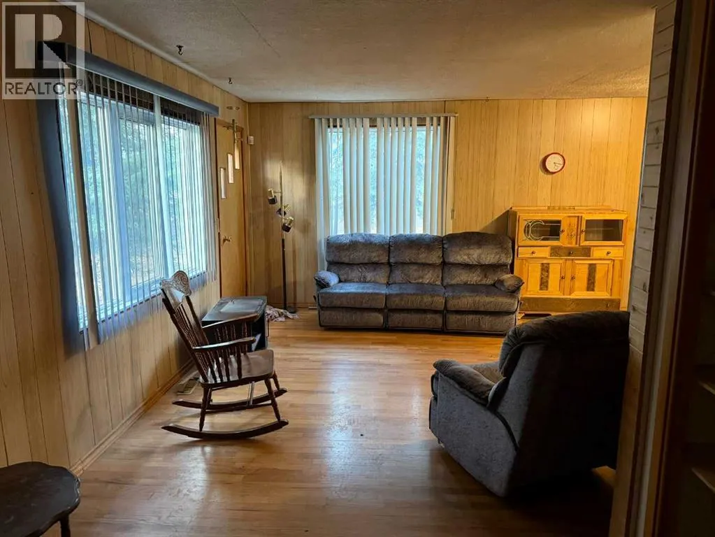874047 Highway 35