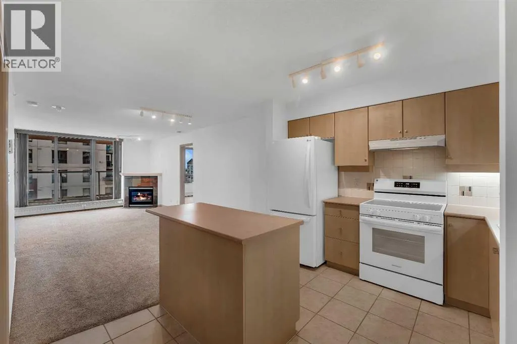 1602, 650 10 Street SW