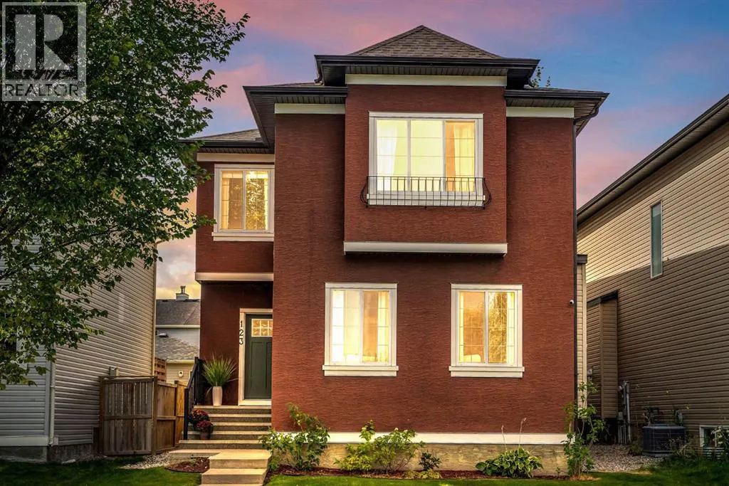 123 Elgin Meadows Way SE