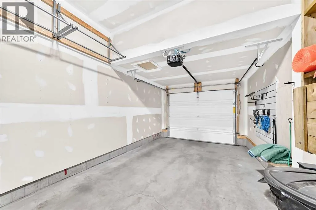 524 Midtown Street SW