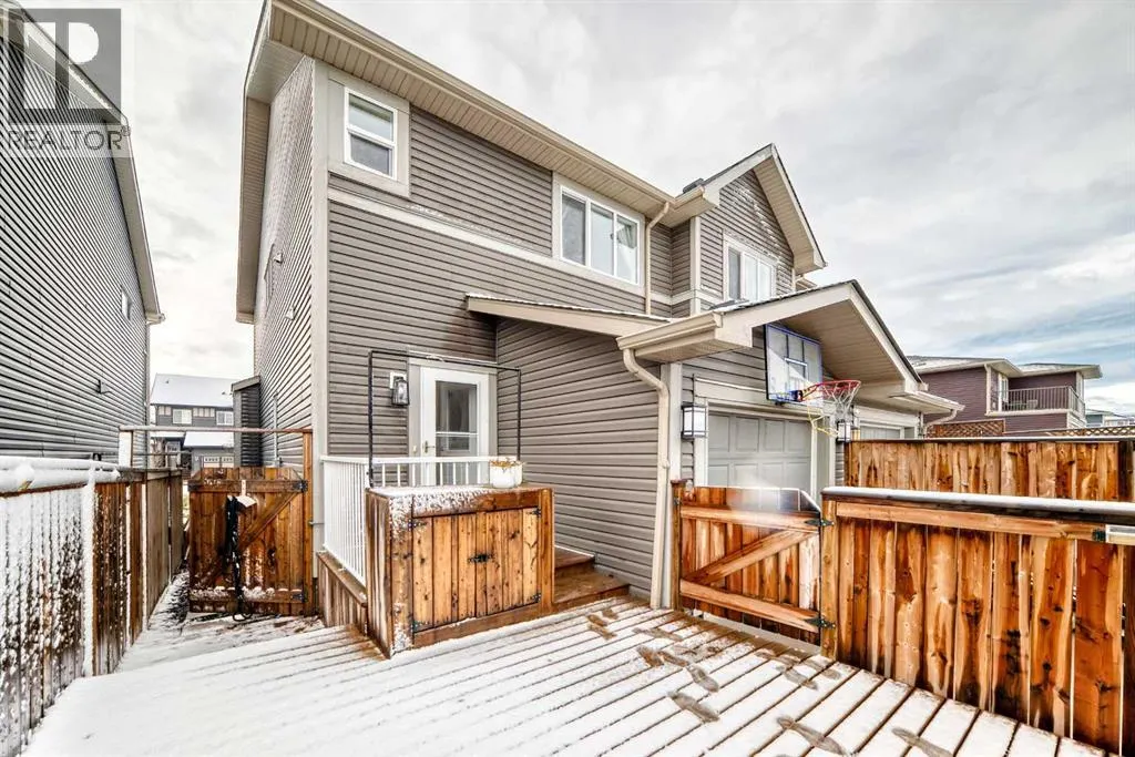 524 Midtown Street SW