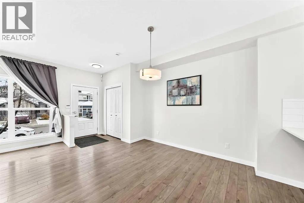 524 Midtown Street SW