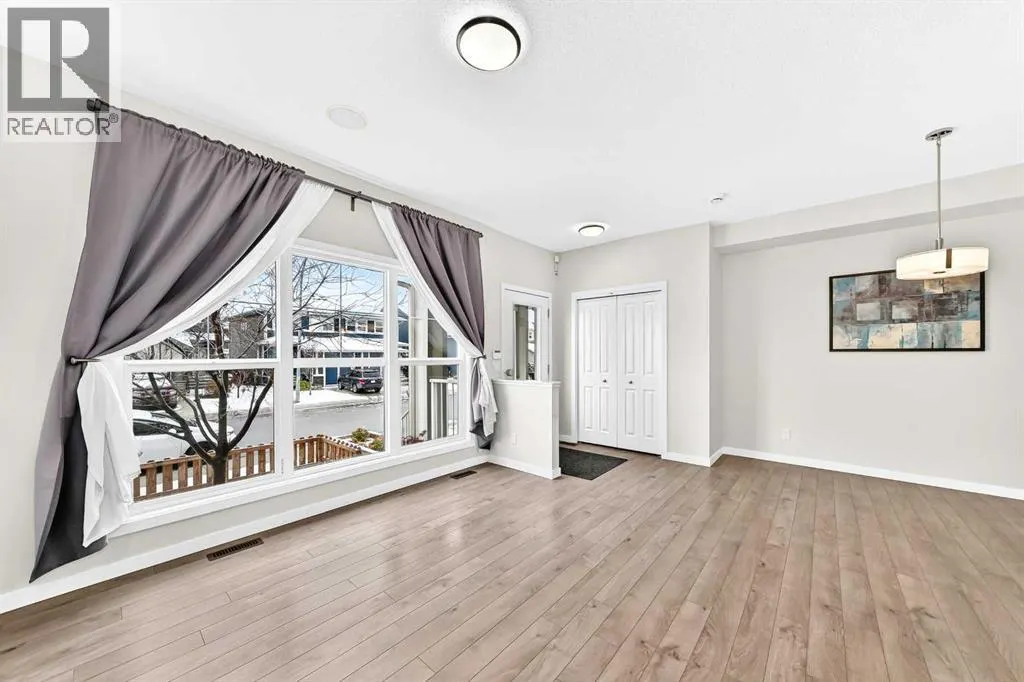 524 Midtown Street SW